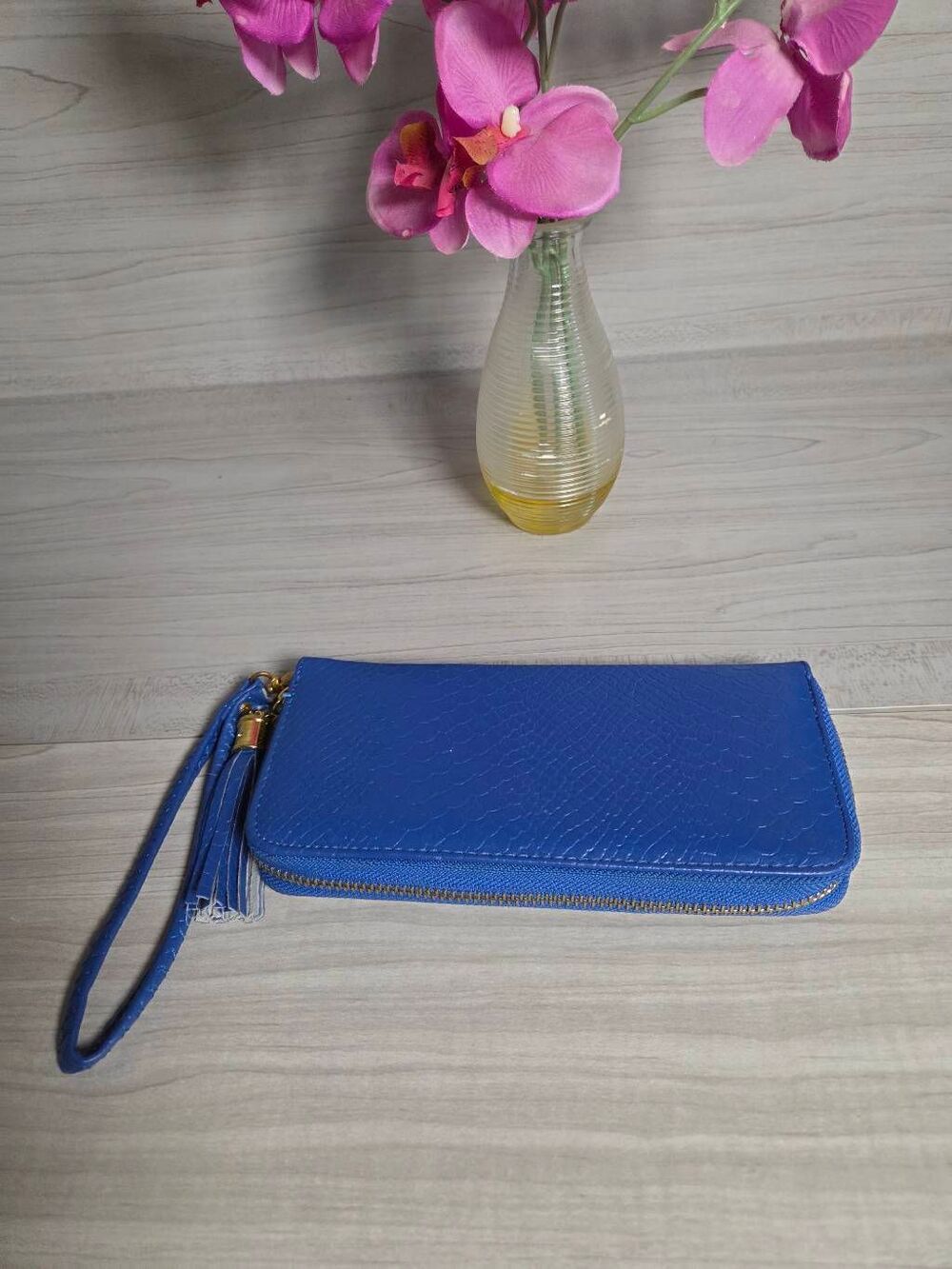 2 Chic Royal Blue Snakeskin Zip-Around Wristlet Wallet